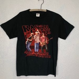 Rascal Flats 2 sided graphic concert tour T-shirt